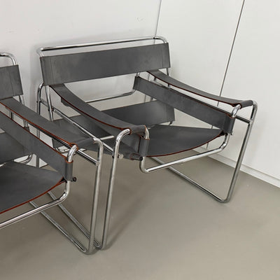 Vintage Wassily armchair by Marcel Breuer for Knoll International