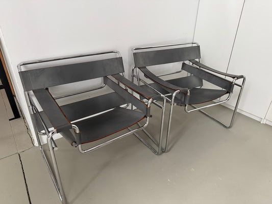 Vintage Wassily armchair by Marcel Breuer for Knoll International