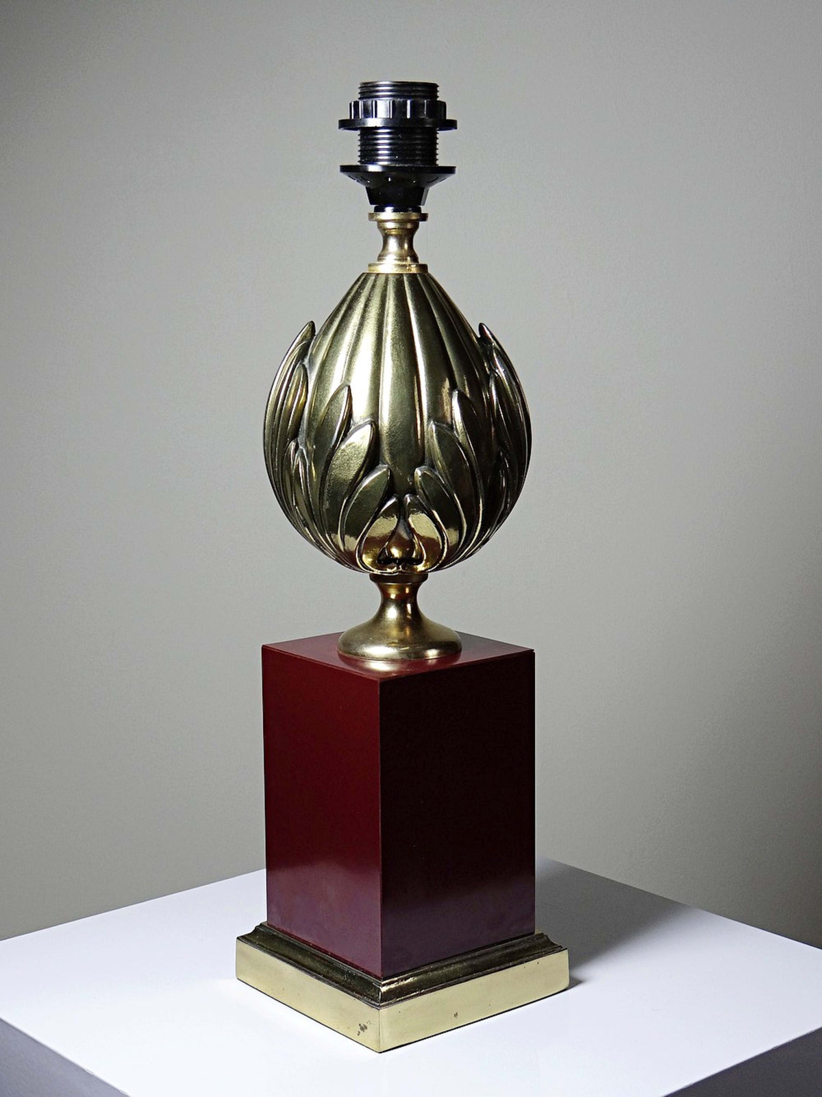 Vintage Tischlampe "Vérone" von Le Dauphin, Messing