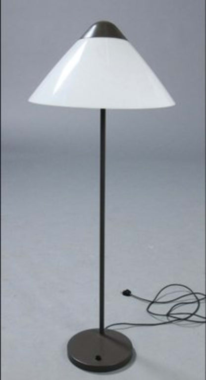 Vintage Stehlampe Opala von Hans J. Wegner für Louis Poulsen grau-creme-rotbraun