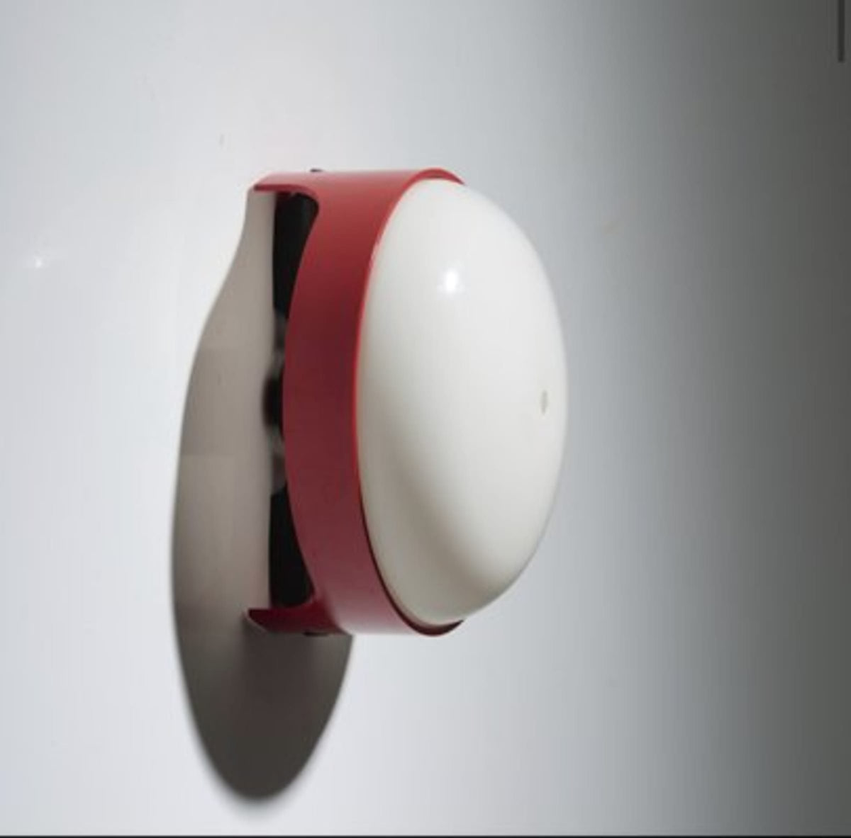 Vintage Wandleuchte Noviglio von Joe Colombo für Kartell Rot Weiß