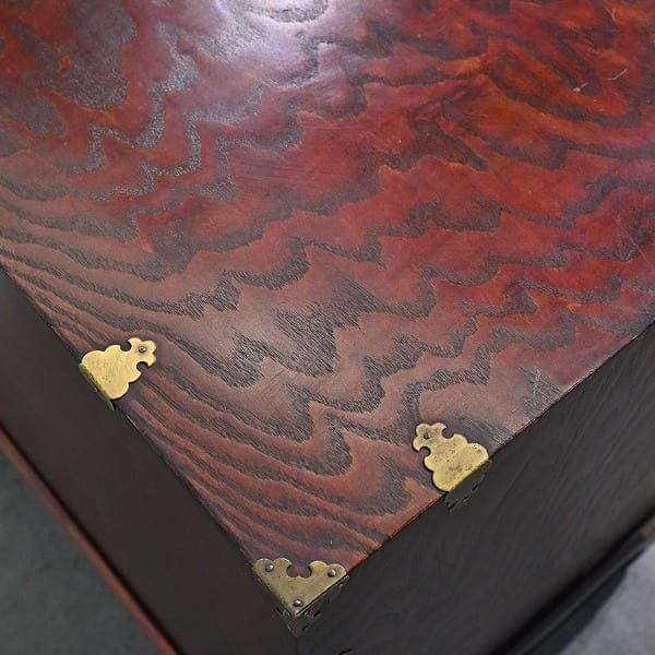 Vintage Schrank im koreanischen Joseon-Stil aus Zelkovenholz