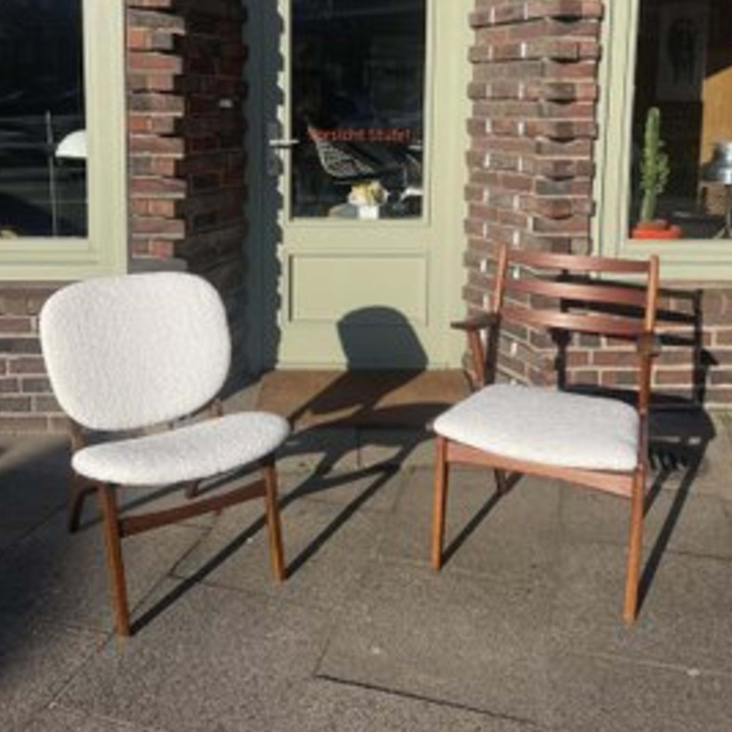 Vintage Sessel Set von 2 für Eiche und Buche Elfenbeinfarben Rotbraun