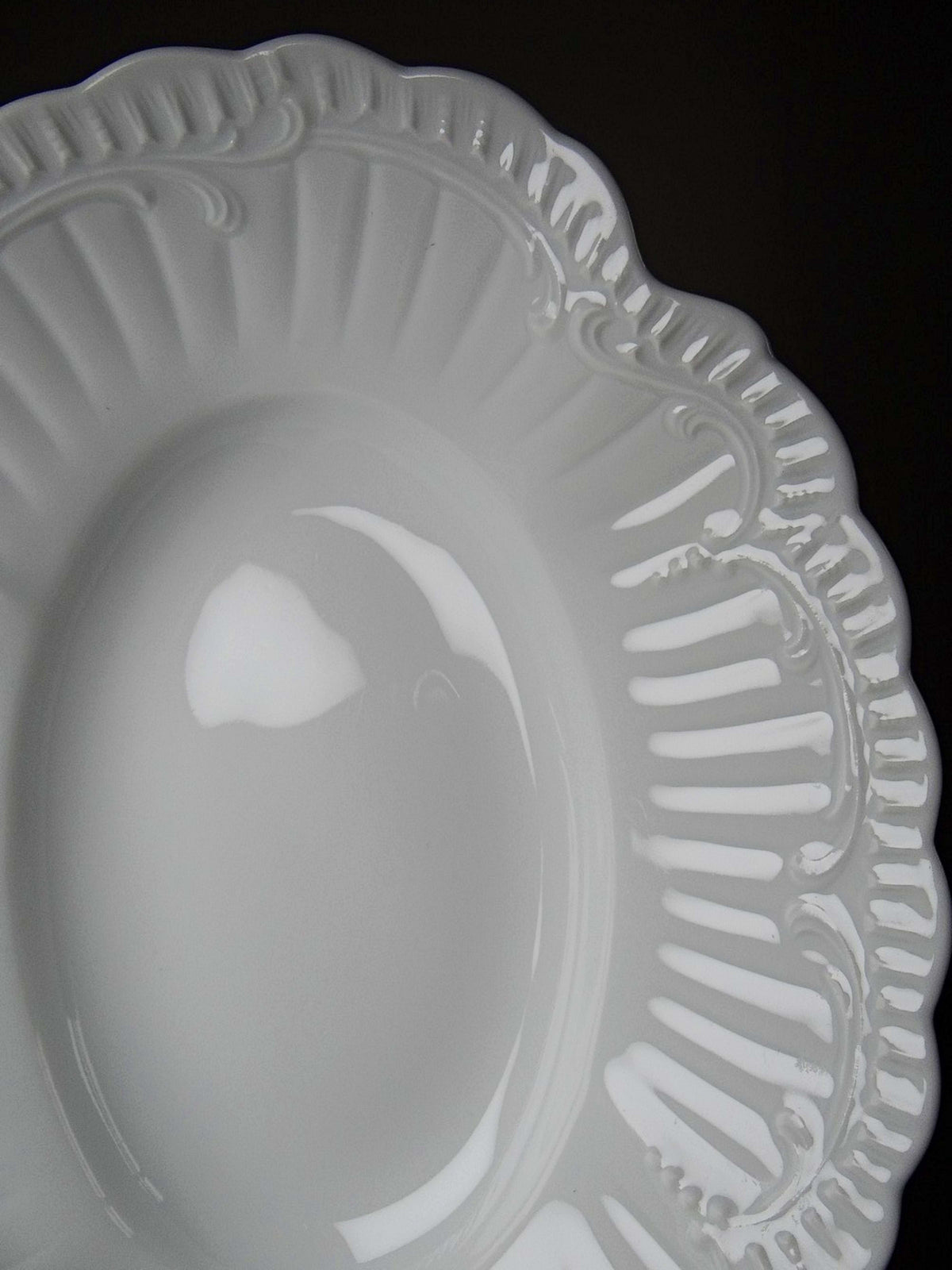 Vintage Platte Chastagner Limoges, Rocaille-Stil