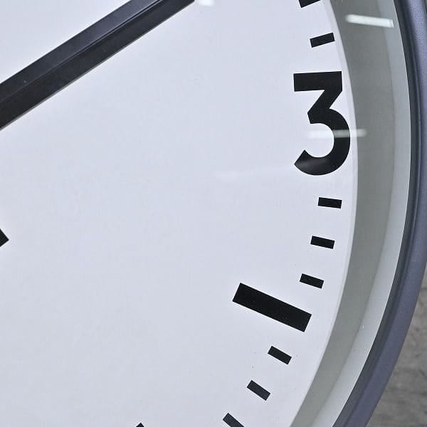 Vintage Wanduhr WALL CLOCK von E.A. COMBS für P.F.S.