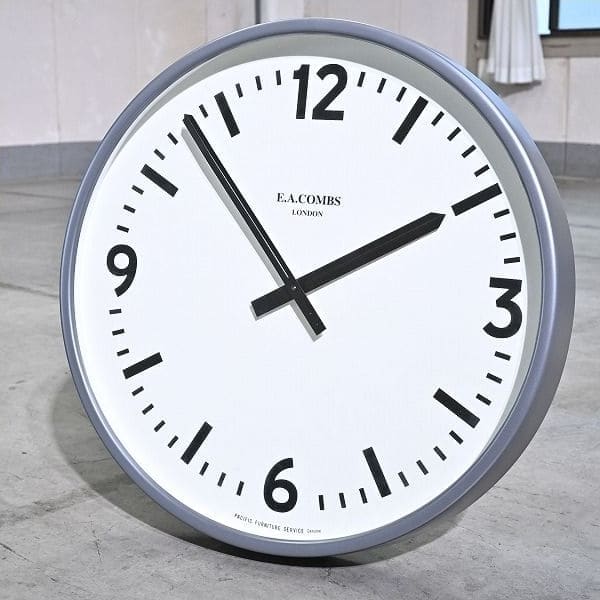 Vintage Wanduhr WALL CLOCK von E.A. COMBS für P.F.S.