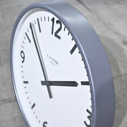 Vintage Wanduhr WALL CLOCK von E.A. COMBS für P.F.S.