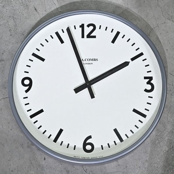 Vintage Wanduhr WALL CLOCK von E.A. COMBS für P.F.S.