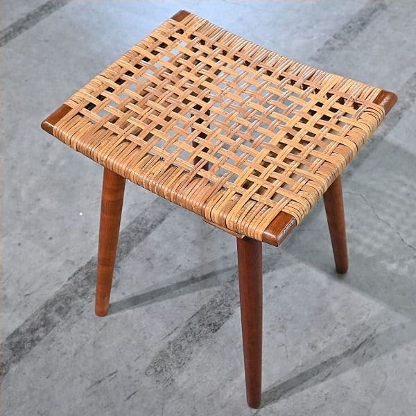 Vintage Hocker aus Rattan und Teak, skandinavisch