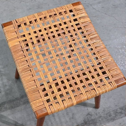Vintage Hocker aus Rattan und Teak, skandinavisch