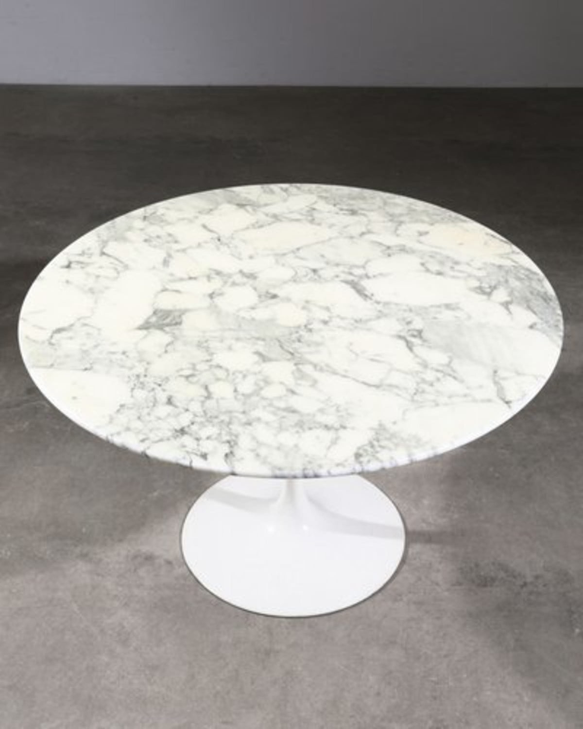 Vintage Couchtisch Tulip von Eero Saarinen für Knoll International, Marmorplatte