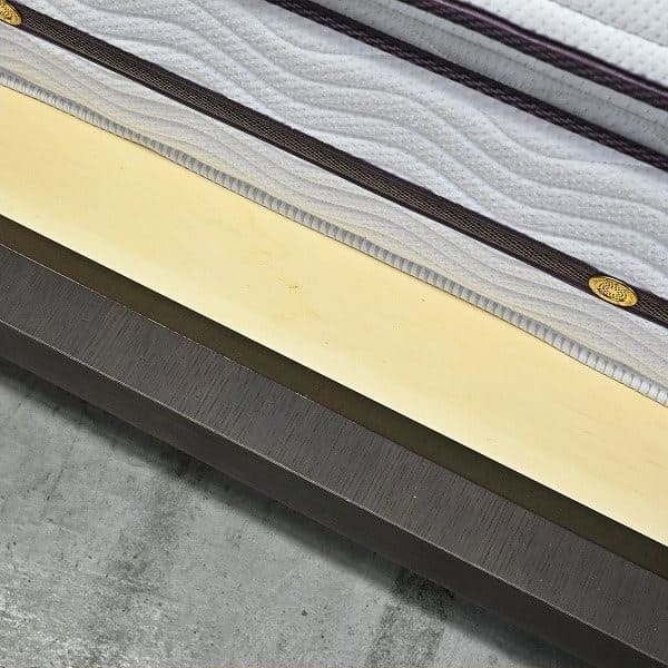 Vintage Bett LUXE VAKNA von Simmons für arflex