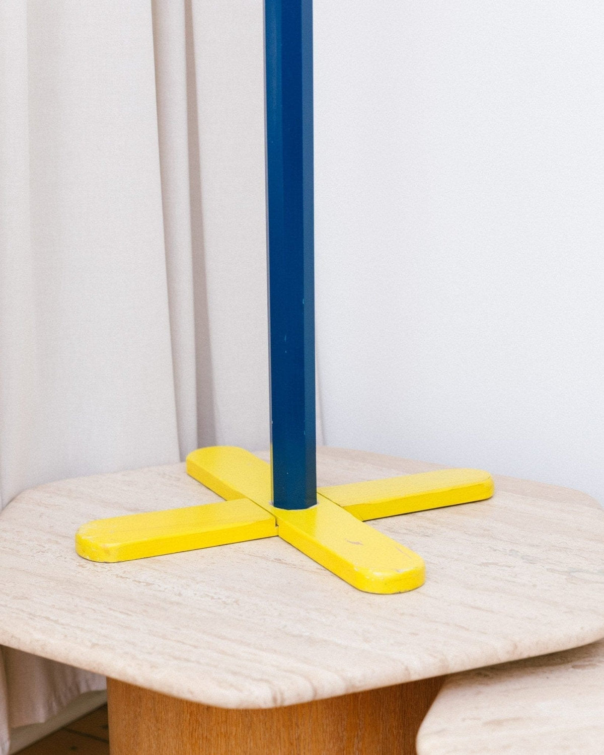 Vintage Crayon Kleiderschrank von Pierre Sala im Memphis Pop Art Design der 80er 90er