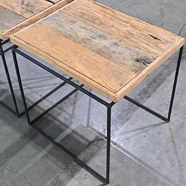 Vintage Regal Set von 4 von Industrial, offenes Design, Eisenrahmen, Holz, gebraucht