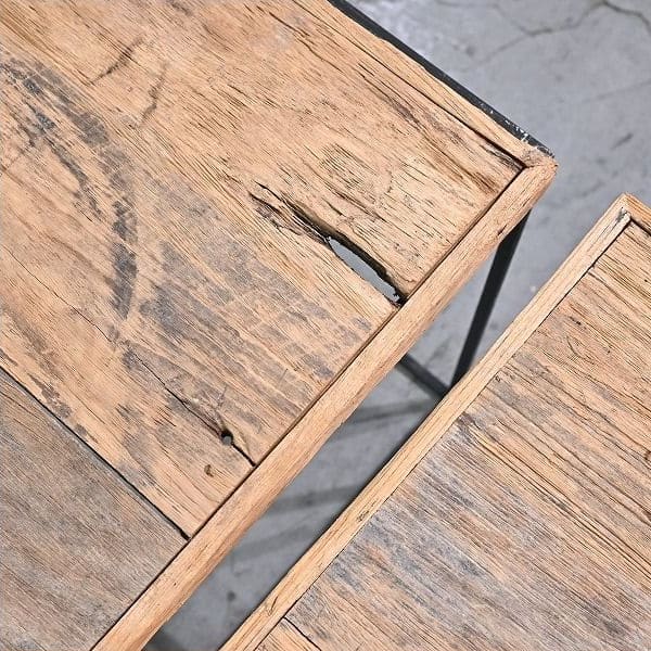 Vintage Regal Set von 4 von Industrial, offenes Design, Eisenrahmen, Holz, gebraucht