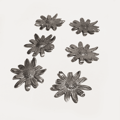 Vintage Tins &amp; Candy Boxes Flora Used Silver Tin Set of 6