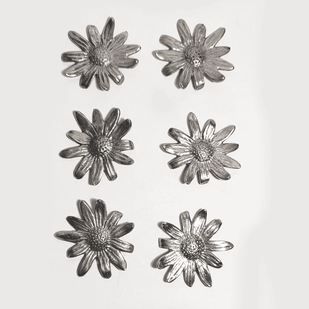 Vintage Dosen & Bonbonieren Floragebraucht Silber Zinn Set von 6