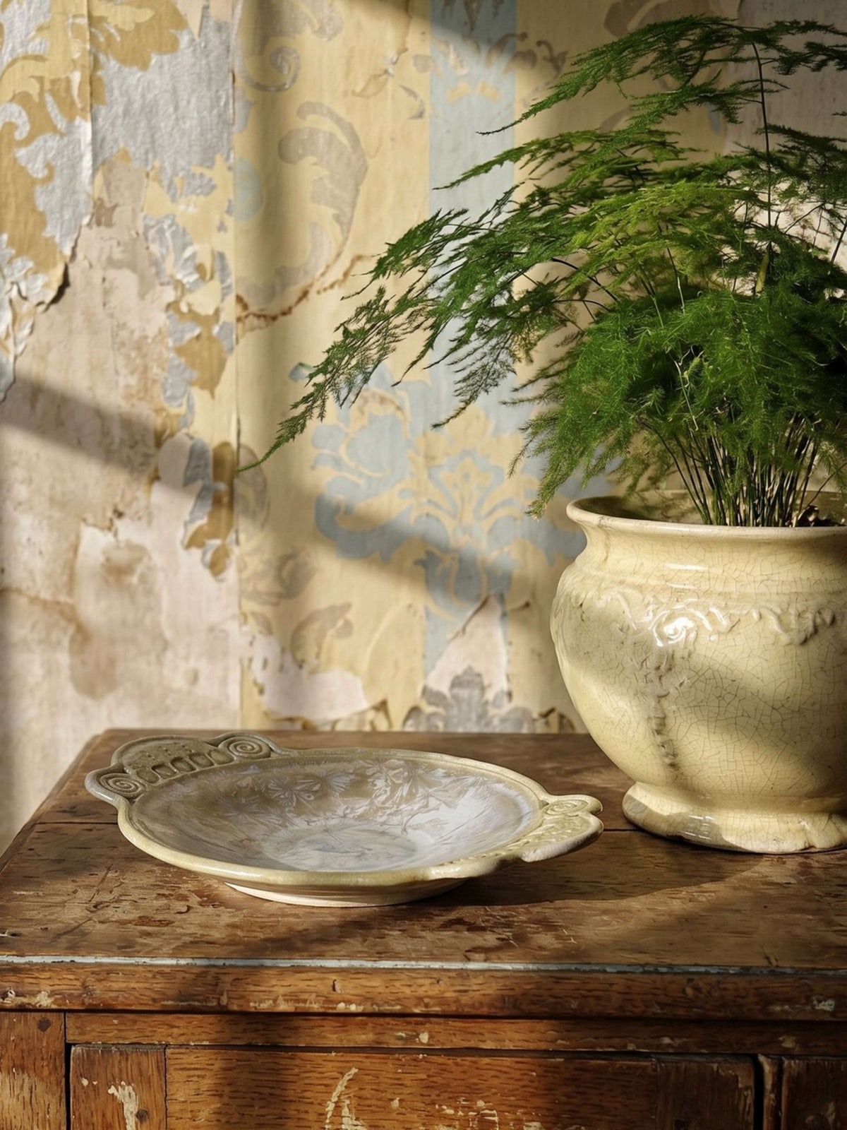 Vintage Schale mit Kristallglasur von Françoise Roussel
