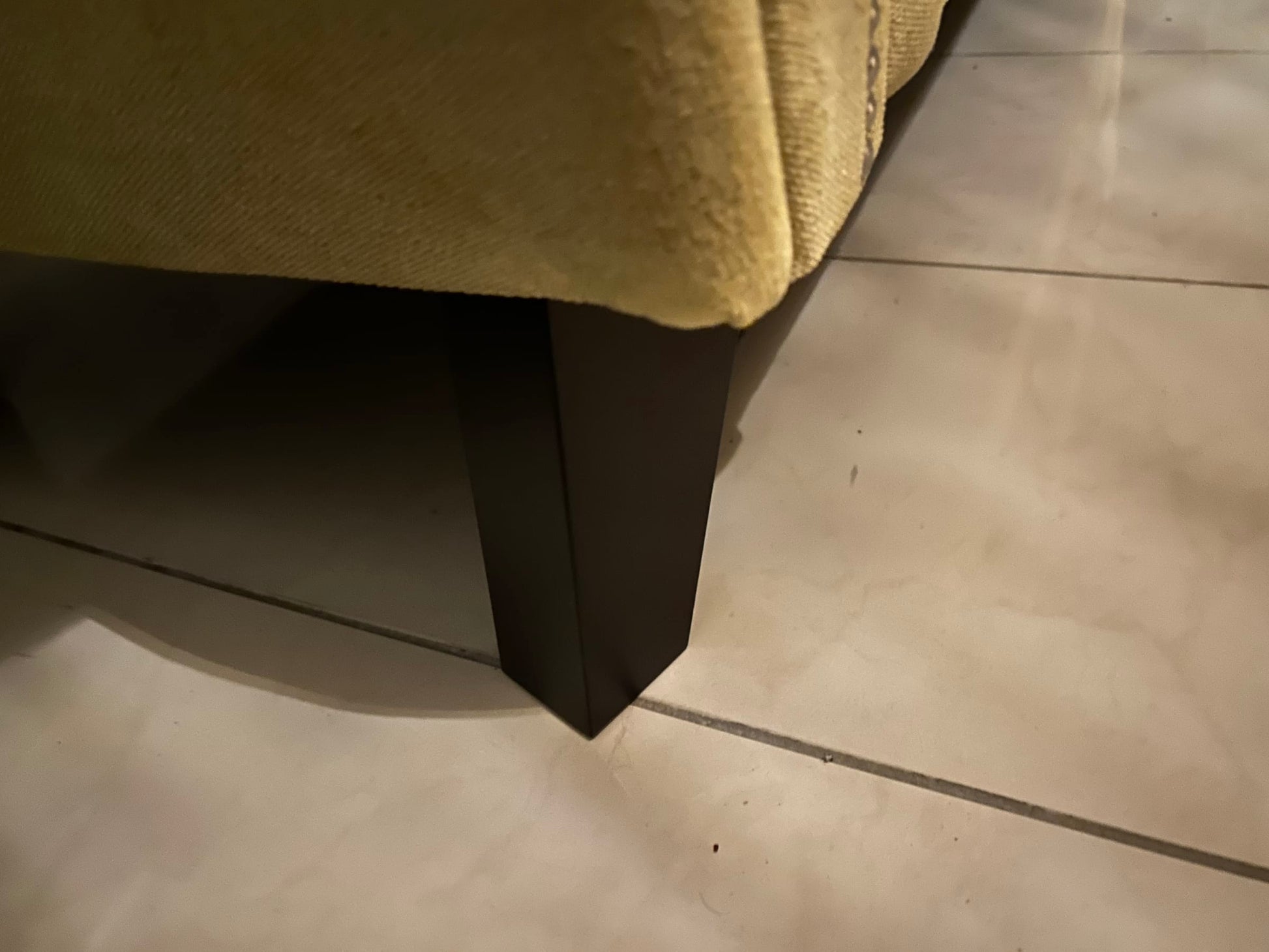 Vintage Sofa New Barock gelb Samtbezug 2-Sitzer