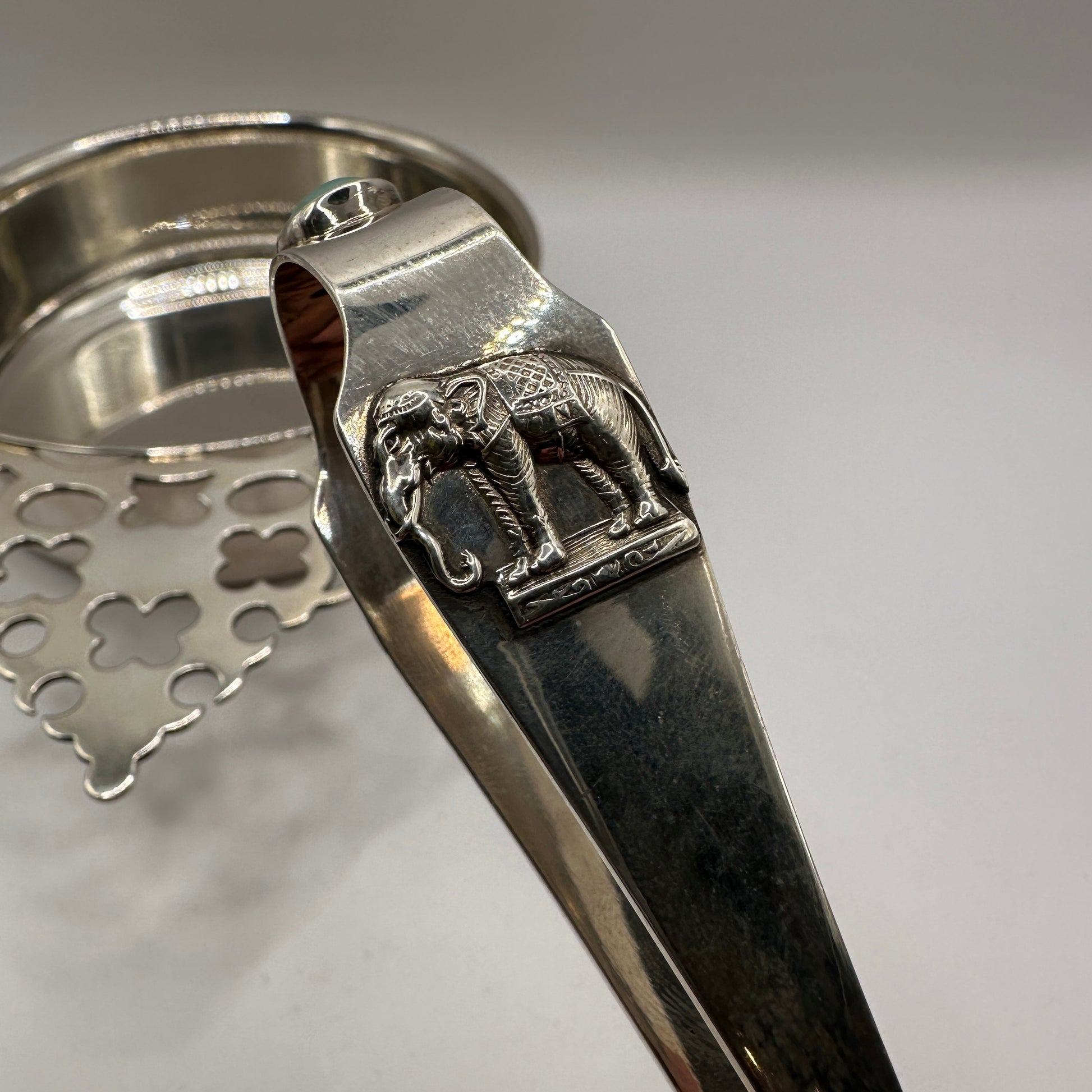 Vintage Set von 3 Cartier Schale, Untersetzer und Elefanten-Löffelzange von Cartier