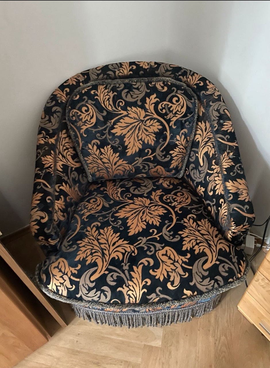 Fauteuil vintage à franges de style baroque/Hollywood Regency