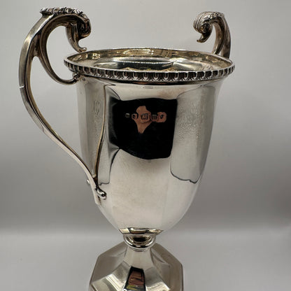 Vintage Pokal aus Sterling Silber mit zwei Henkeln, englisch, vergoldet innen, Birmingham, 20. Jh.