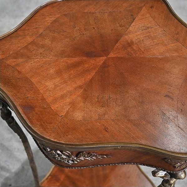 Vintage Beistelltisch mit Engel und Messing, Mahagoni, Katzenschnitzerei, Europäisch