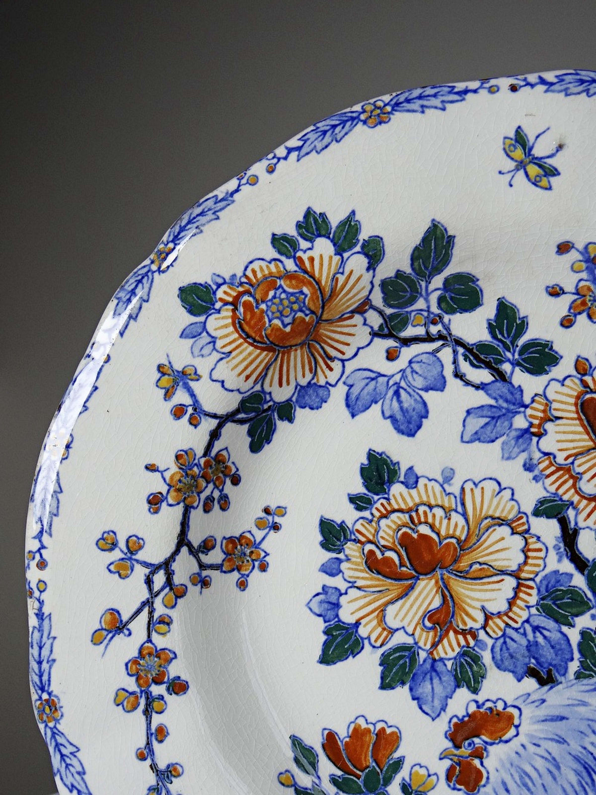 Vintage Teller "Coq und Pivoines" von Gien, Fayence um 1900