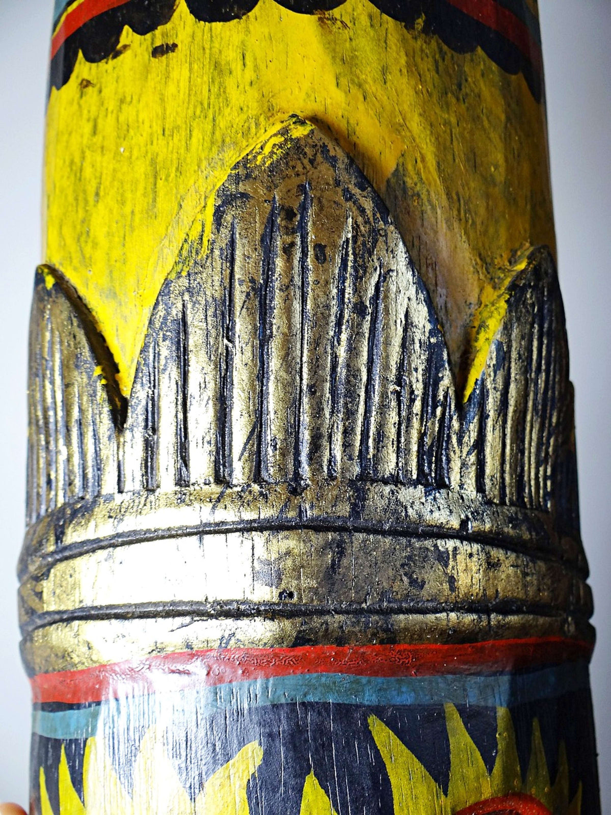 Vintage Wandmaske Bali, Holz handbemalt, Indonesien 1970er