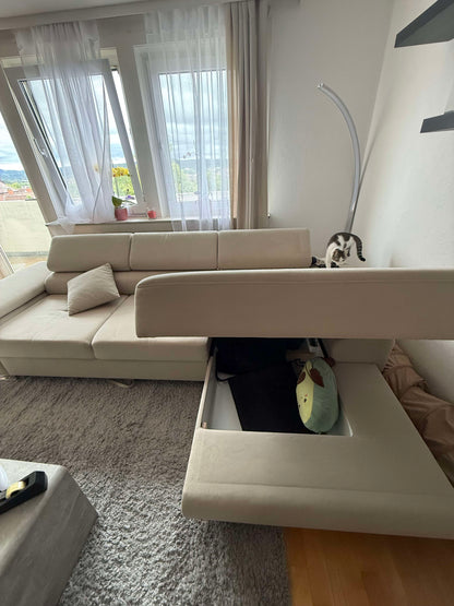 Vintage Ecksofa mit Schlaffunktion und Stauraum von XXXLutz
