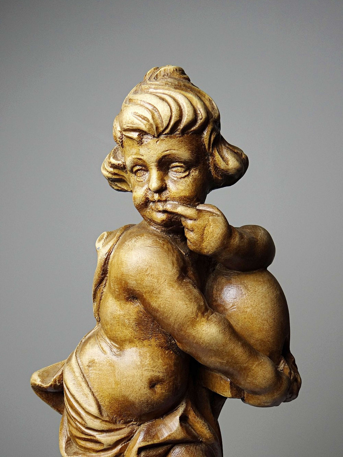 Vintage Skulptur Putto "Honigschlecker" nach Joseph Anton Feuchtmayer, Holz