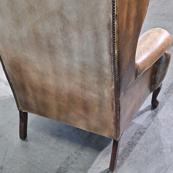 Vintage Sessel mit Ottoman Set von 1, britischer Stil, Leder, hohe Rückenlehne, gebraucht