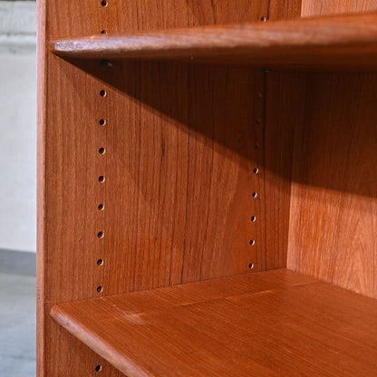 Vintage Bücherregal RY8 von Hans J. Wegner für Ry Mobler
