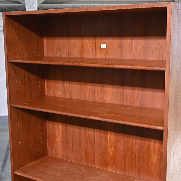 Vintage Bücherregal RY8 von Hans J. Wegner für Ry Mobler