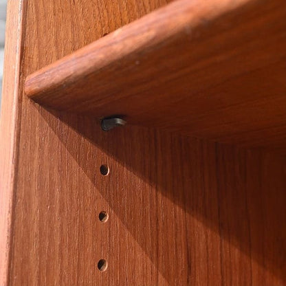 Vintage Bücherregal RY8 von Hans J. Wegner für Ry Mobler