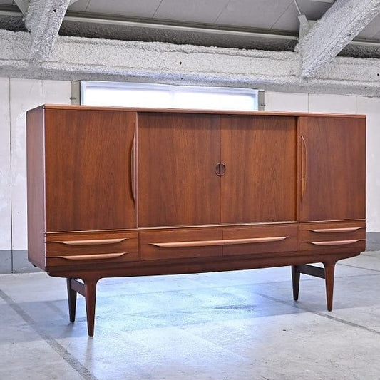 Vintage Sideboard von Johannes Andersen für Uldum Mobelfabrik
