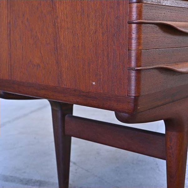 Vintage Sideboard von Johannes Andersen für Uldum Mobelfabrik
