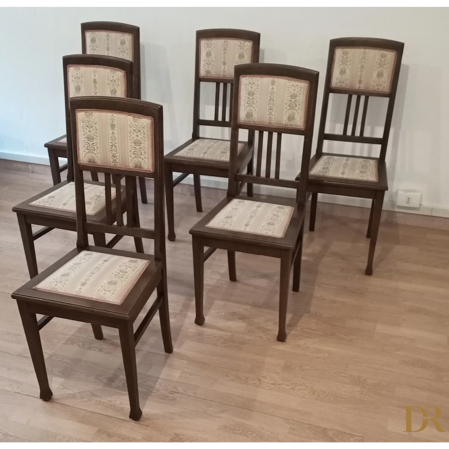 Lot de 2 chaises de salle à manger vintage en chêne avec rembourrage d'origine de style italien