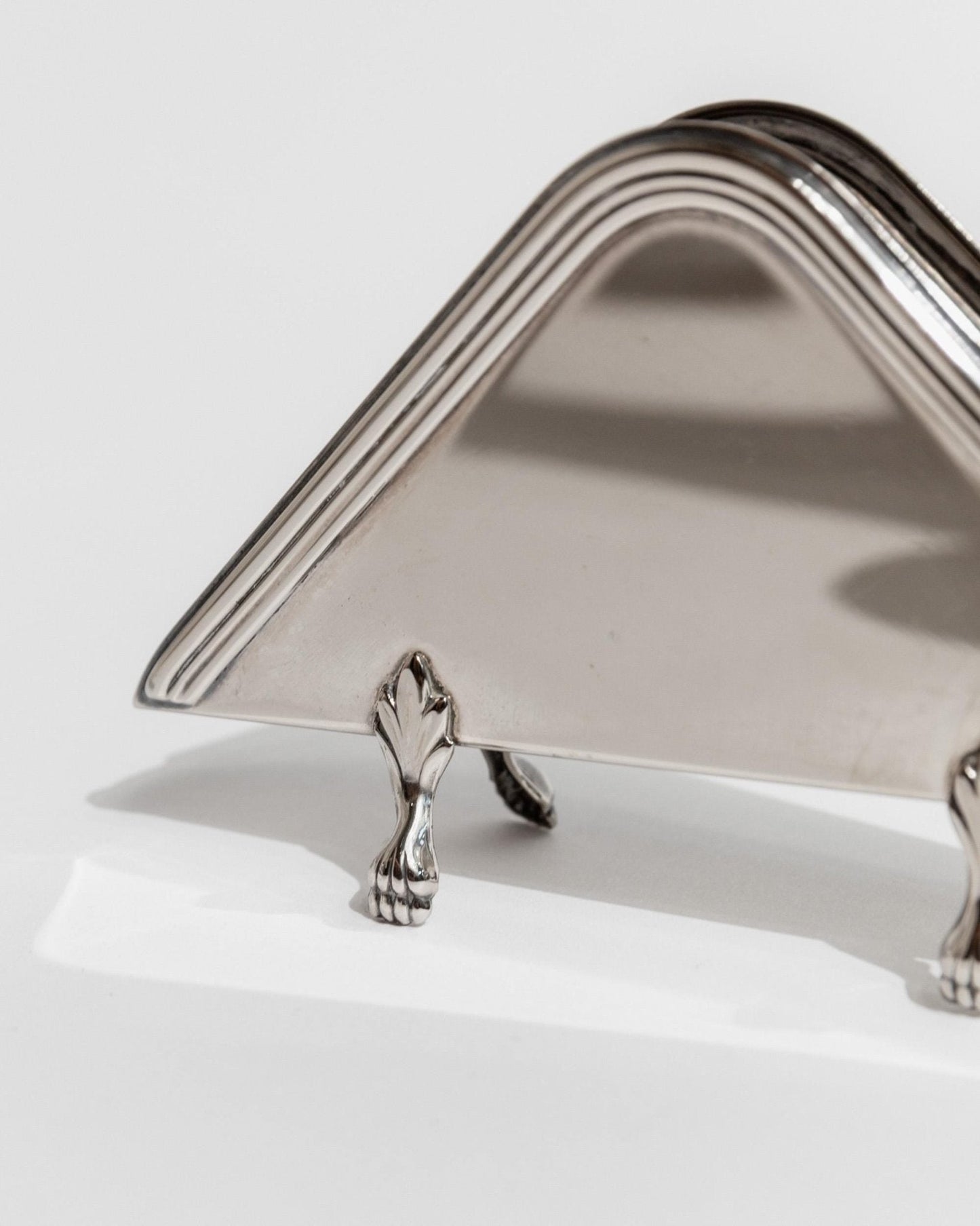 Vintage Serviettenhalter Set von 2 Triangular von Olri für Olri mit kleinen Pfotenfüßen