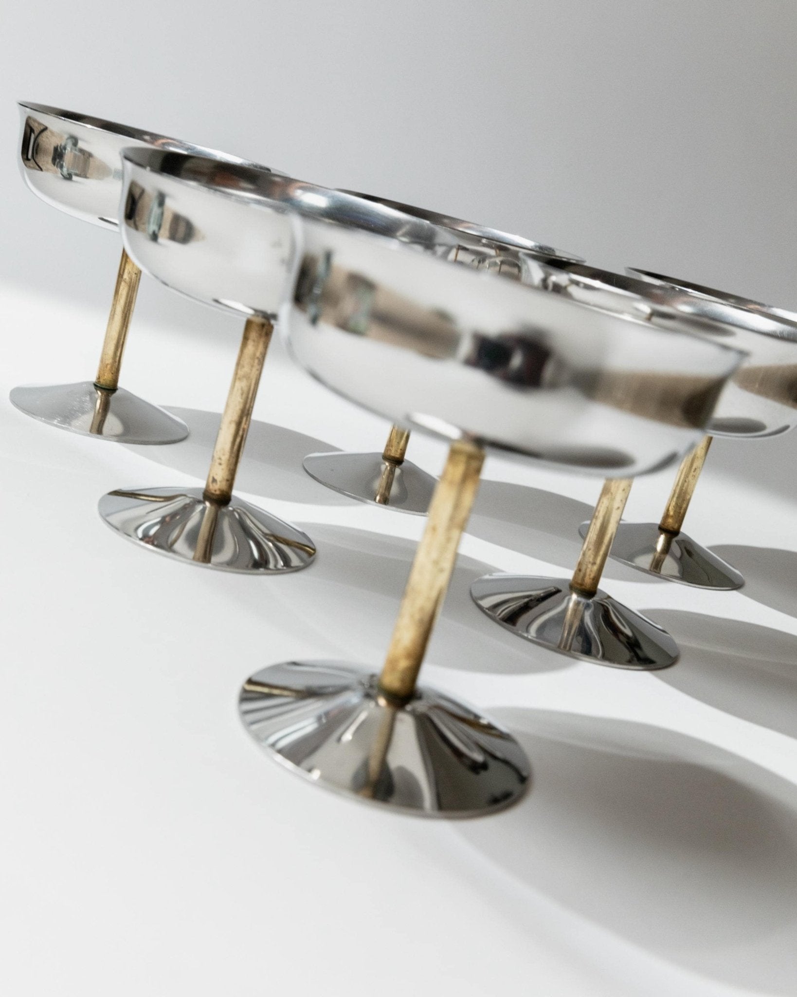 Vintage Champagnerschale Set von 6, Edelstahl mit goldenem Stiel, Italien, retro, Geschenkidee