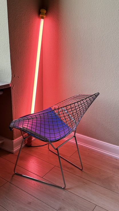 Diamond Chair von Harry Bertoia für Knoll mit blauem Sitzkissen