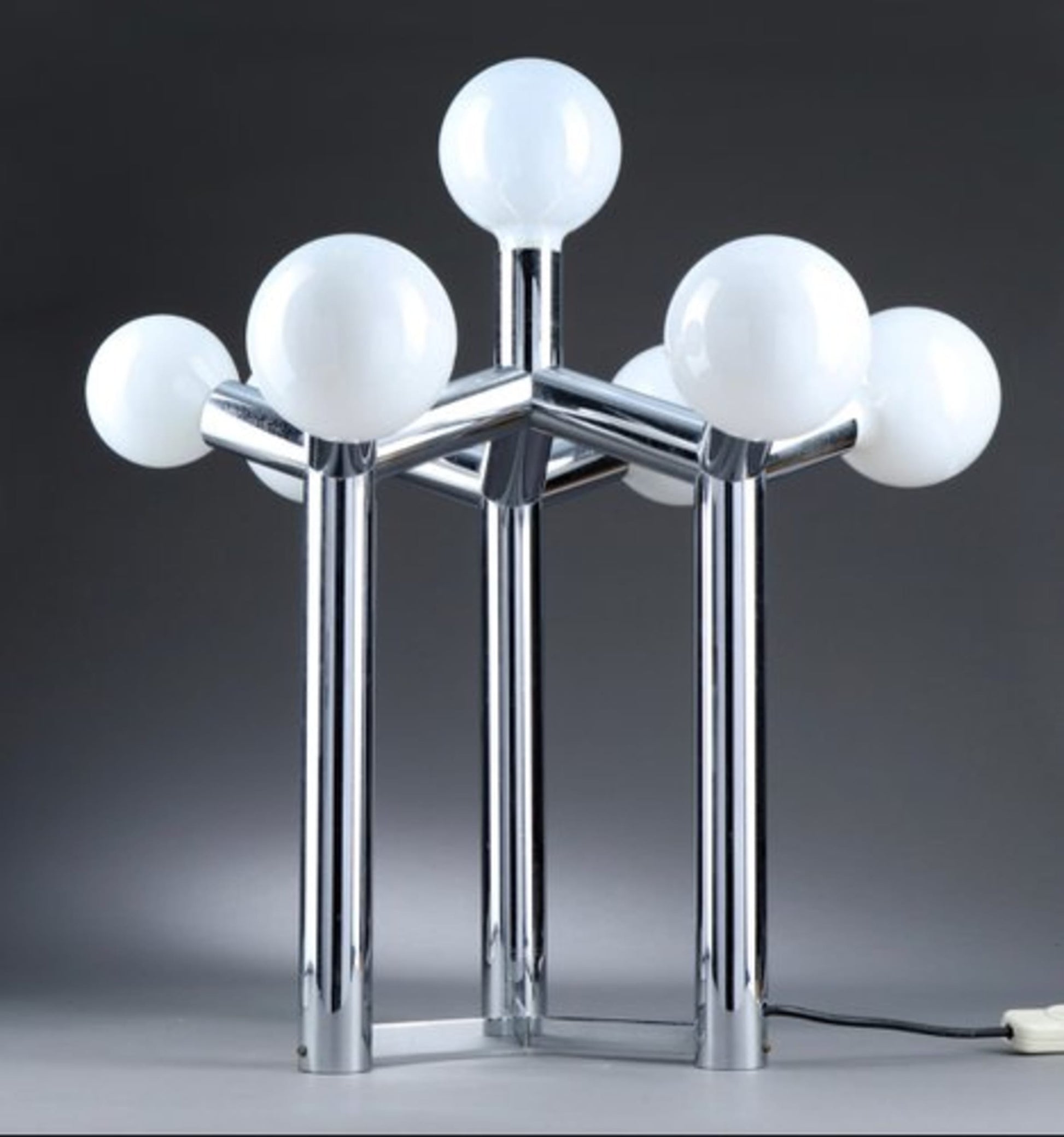 Vintage Tischlampe von J. T. Kalmar für Kalmar in Chrom und weißem Glas