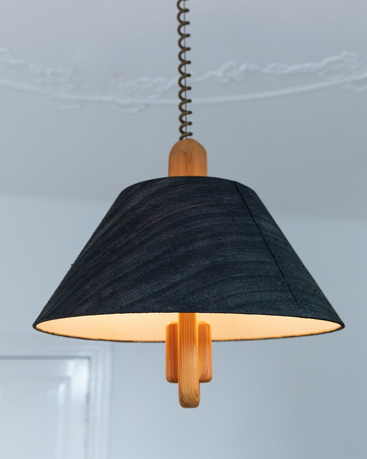 Vintage Deckenlampe von Temde für Temde dunkelgrau schwarz Seide