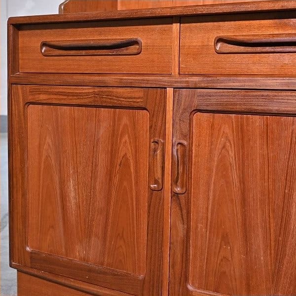 Vintage Geschirrschrank Fresco von Victor Bramwell Wilkins für G-PLAN