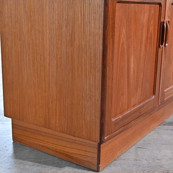 Vintage Geschirrschrank Fresco von Victor Bramwell Wilkins für G-PLAN