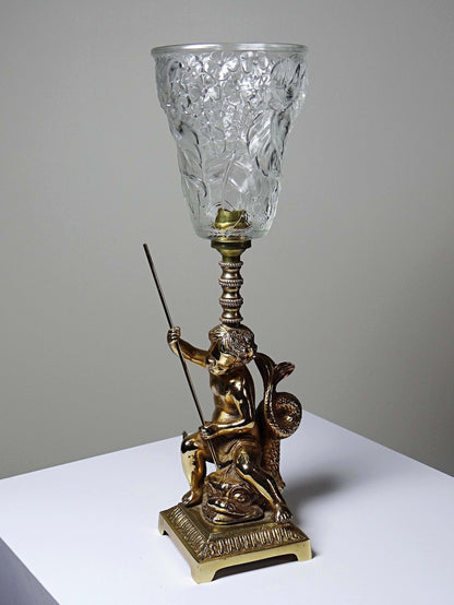 Vintage Tischlampe "Putto und Delfin" aus vergoldetem Metall, Art Deco