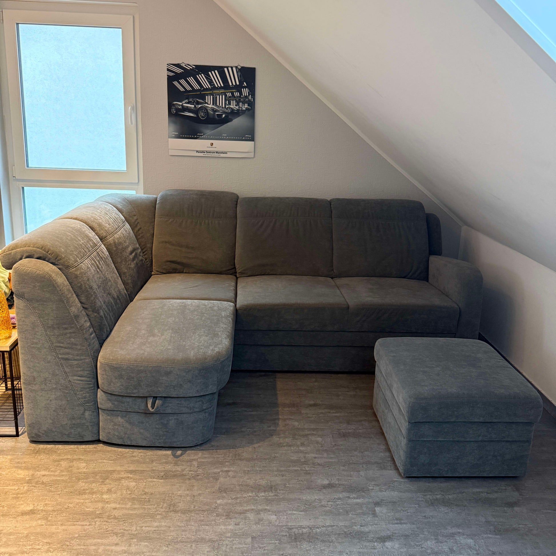 Ecksofa mit Schlaffunktion und Bettkasten von Oelsa in Grau Pre-Loved