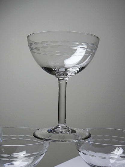 Set von 4 Vintage Champagnerschalen "Marie-Antoinette" Art Déco