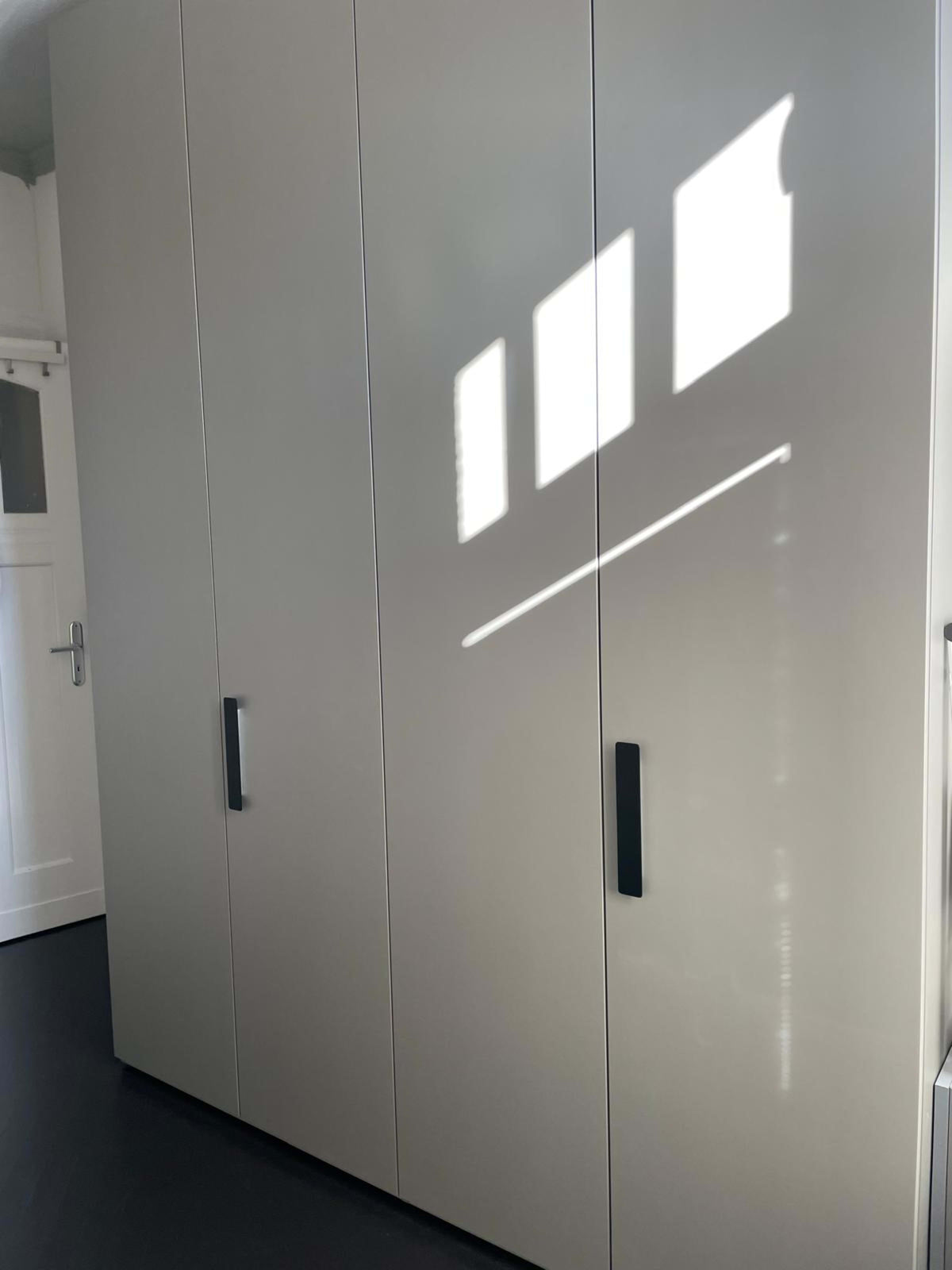 Vintage Kleiderschrank Base von Rolf Heide für interlübke Mattlack silbergrau