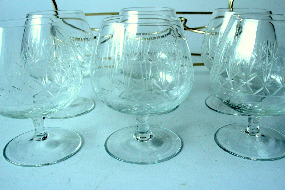 Set von 6 Vintage Cognacgläsern im Messingständer